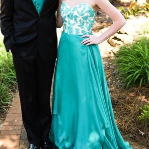 Long strapless prom dress